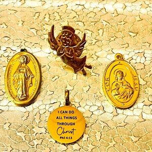 Lot of 4 VTG Religious Christian Medals Pin V Mary, Christ, Angel Pendant #6